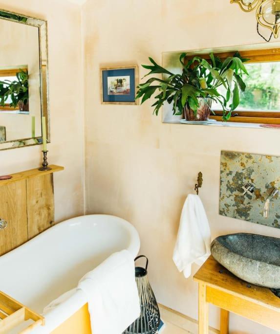 Romantic Country Annex With Views - 10 Min To Bath Cold Ashton 外观 照片